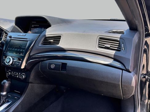 Used 2019 Acura ILX FWD image 17