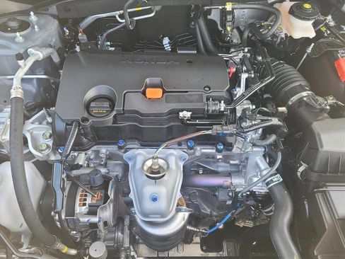 New 2026 Honda HR-V Sport image 7