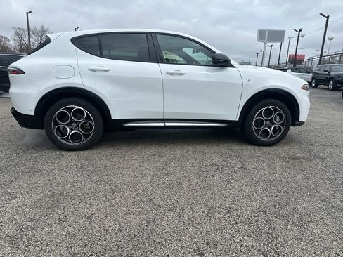 Used 2024 Alfa Romeo Tonale Ti w/ Active Assist Package image 2