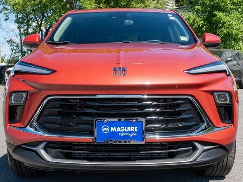 Used 2024 Buick Encore GX Preferred FWD image 3