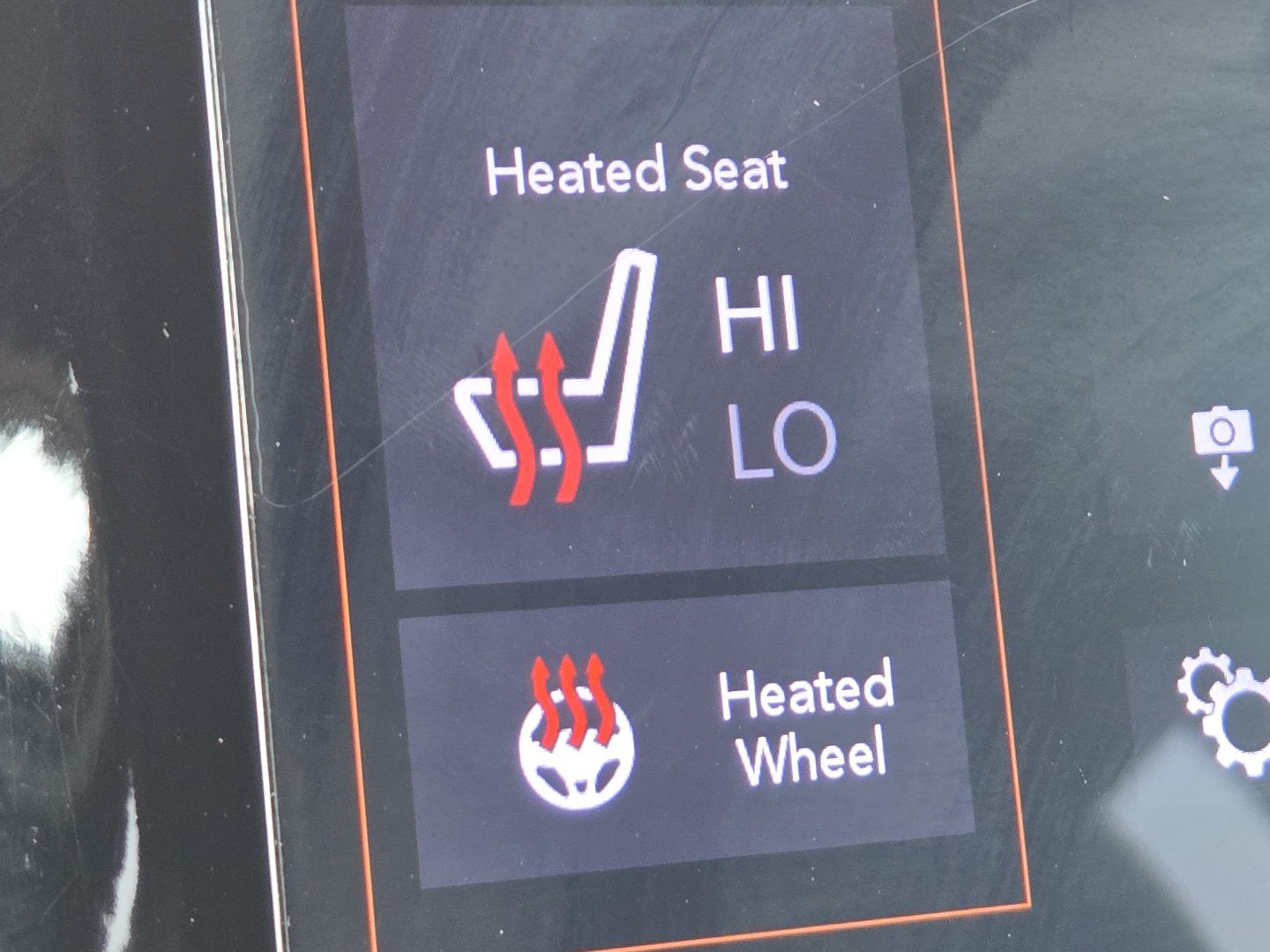 Used 2019 Jeep Grand Cherokee Altitude AWD/4WD image 9