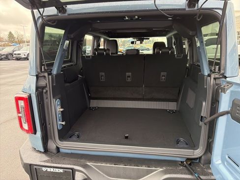 New 2025 Ford Bronco Outer Banks AWD/4WD image 11