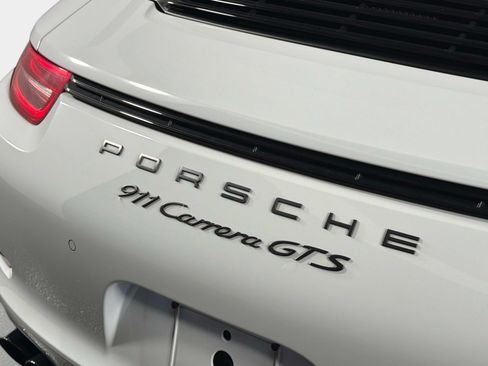 Used 2015 Porsche 911 Carrera 4 GTS AWD/4WD image 11
