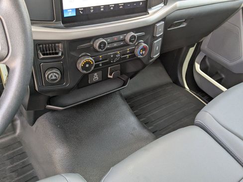 Used 2025 Ford F150 XL image 14