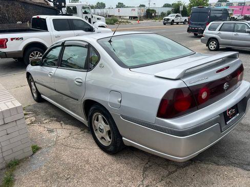 Used 2002 Chevrolet Impala LS w/ Preferred Equipment Group FWD image 4