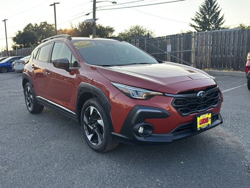Certified 2025 Subaru Crosstrek 2.5i Limited w/ Popular Package #4A AWD/4WD image 4
