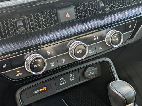 Used 2023 Honda CR-V Sport Touring image 39