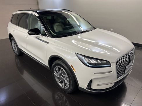 New 2026 Lincoln Corsair Premiere image 1