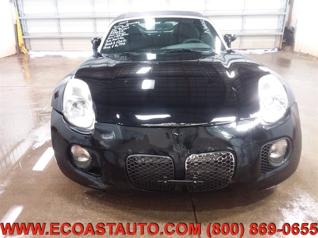 Used 2009 Pontiac Solstice GXP w/ Club Sport Package RWD image 7