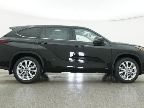 New 2026 Toyota Highlander Limited AWD/4WD image 91
