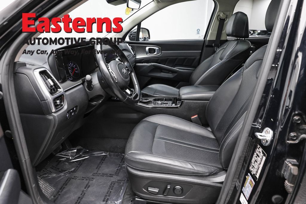 Used 2021 Kia Sorento SX FWD image 16