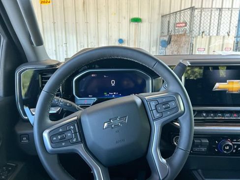 New 2026 Chevrolet Silverado 3500 LT w/ Trail Boss Package AWD/4WD image 10