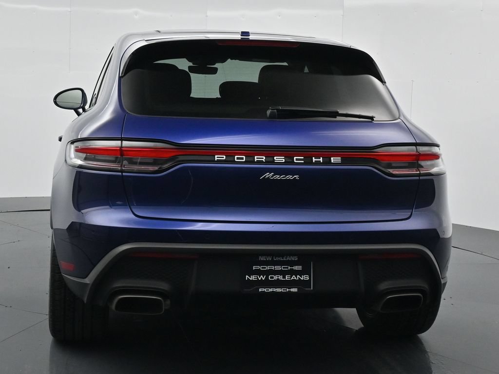 Certified 2026 Porsche Macan AWD/4WD image 6