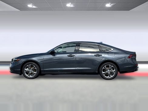 Certified 2024 Honda Accord EX-L image 2