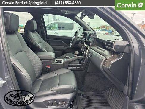 Used 2025 Toyota Tacoma Limited image 13