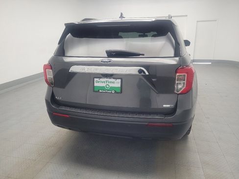 Used 2020 Ford Explorer XLT w/ Comfort Package image 7
