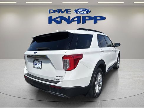 Used 2023 Ford Explorer XLT w/ Equipment Group 202A AWD/4WD image 7