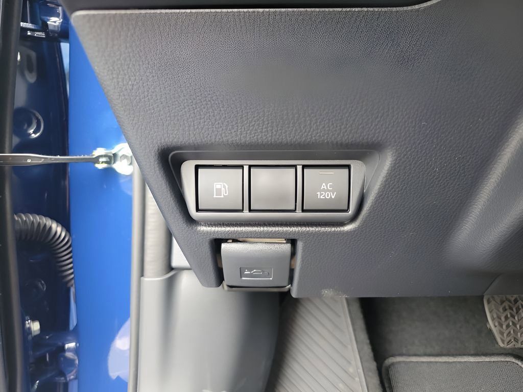 New 2026 Toyota Prius Plug-In Hybrid FWD image 32