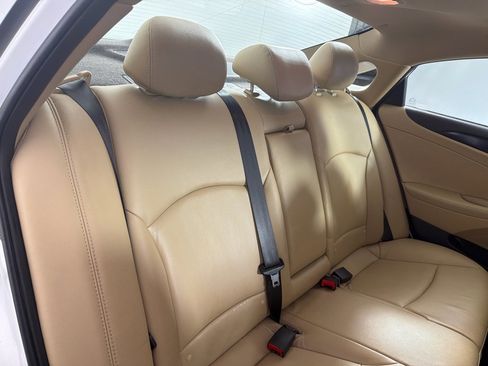 Used 2012 Hyundai Sonata Limited w/ Navigation Pkg FWD image 22