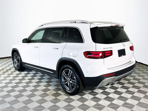 New 2026 Mercedes-Benz GLB 250 4MATIC image 5