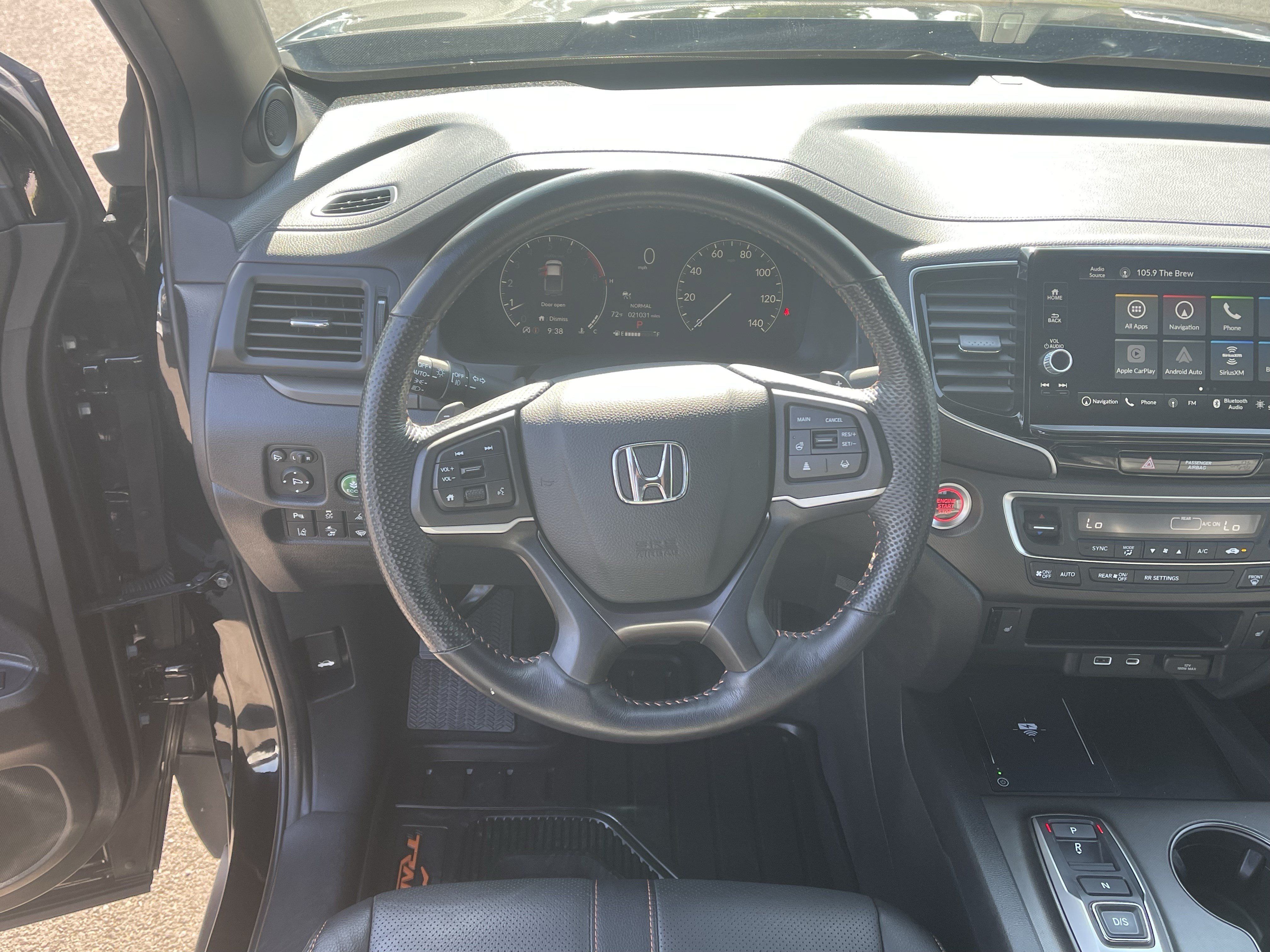 Used 2025 Honda Ridgeline TrailSport image 14