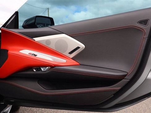 Used 2024 Chevrolet Corvette Stingray Premium Conv w/ Battery Protection Package RWD image 23