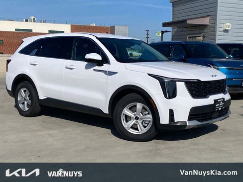 New 2026 Kia Sorento LX image 1
