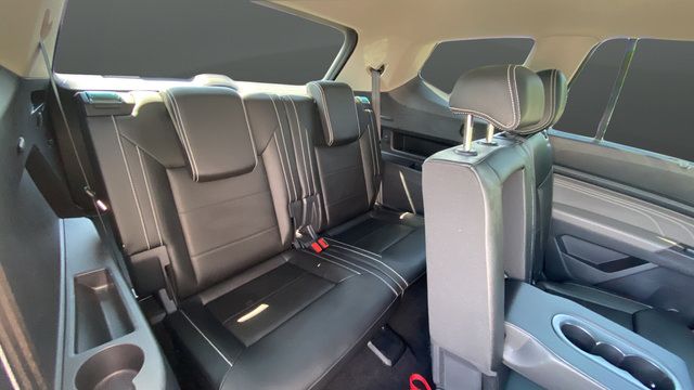 Used 2023 Volkswagen Atlas SE w/ Panoramic Sunroof Package AWD/4WD image 26