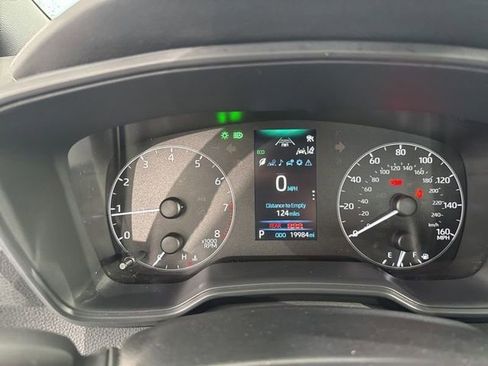 Used 2024 Toyota Corolla SE image 25