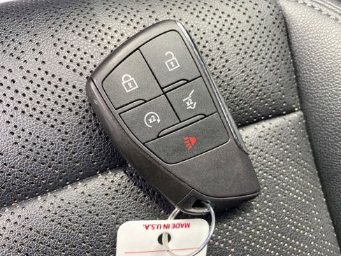 Certified 2025 Chevrolet Equinox LT w/ Convenience Package II AWD/4WD image 24