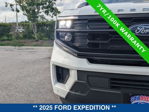 Certified 2025 Ford Expedition Active RWD image 10