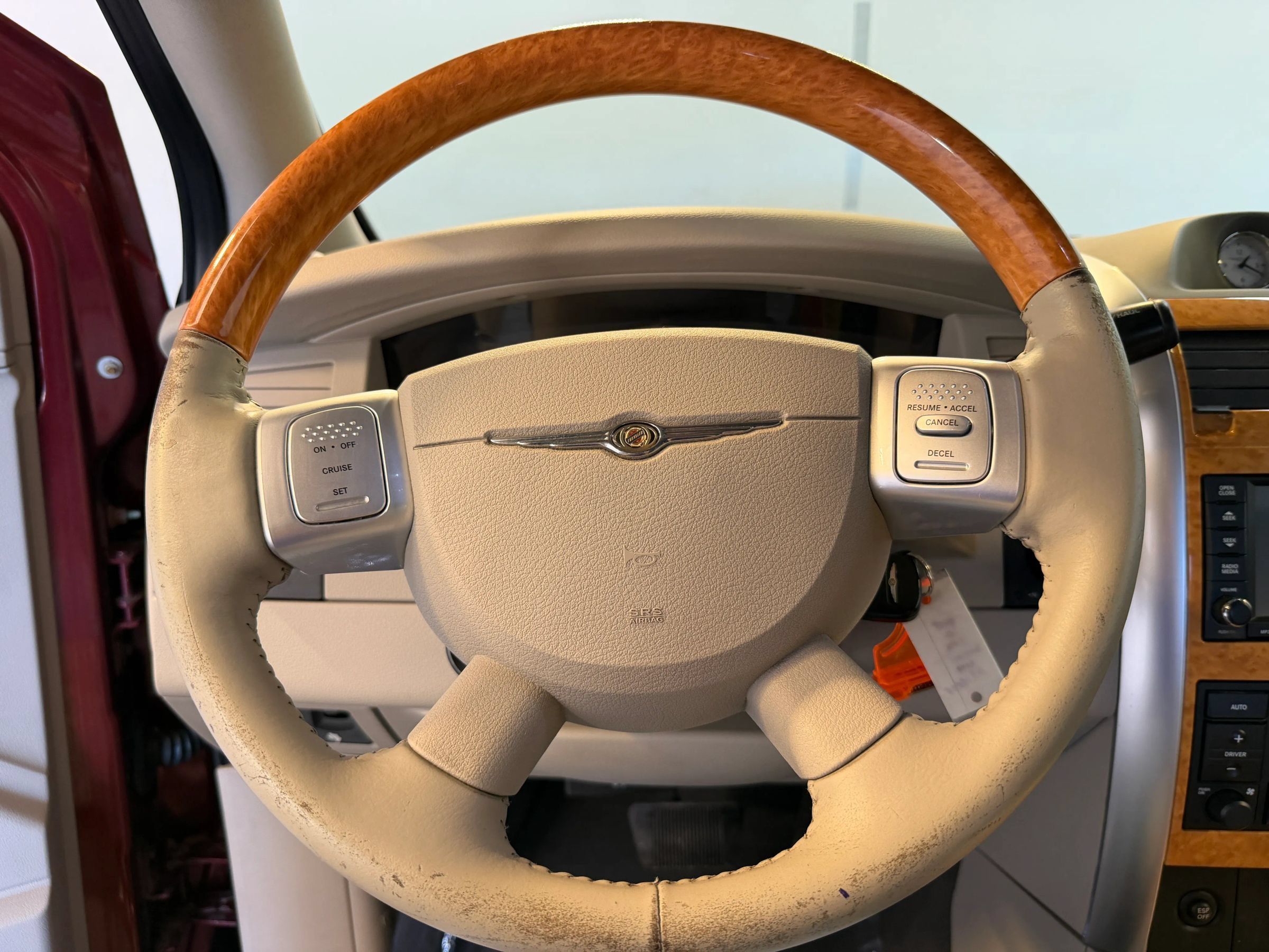 Used 2008 Chrysler Aspen Limited AWD/4WD image 12