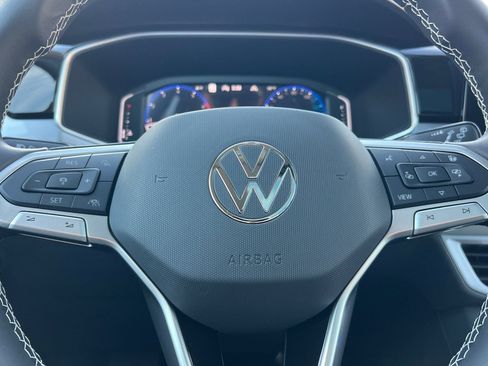 New 2026 Volkswagen Taos SEL image 23