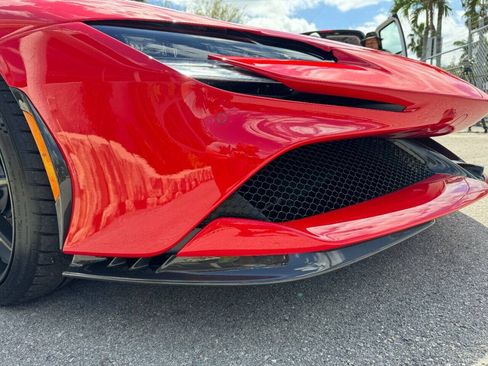 Used 2024 Ferrari SF90 Spider AWD/4WD image 13