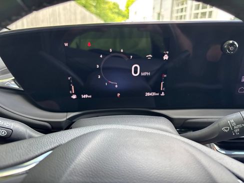 Used 2025 Buick Envista Avenir FWD image 27