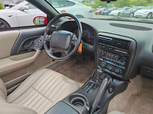 Used 2000 Chevrolet Camaro Z28 image 19