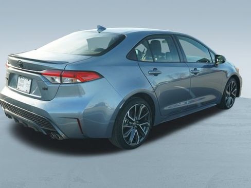 Used 2022 Toyota Corolla SE image 8