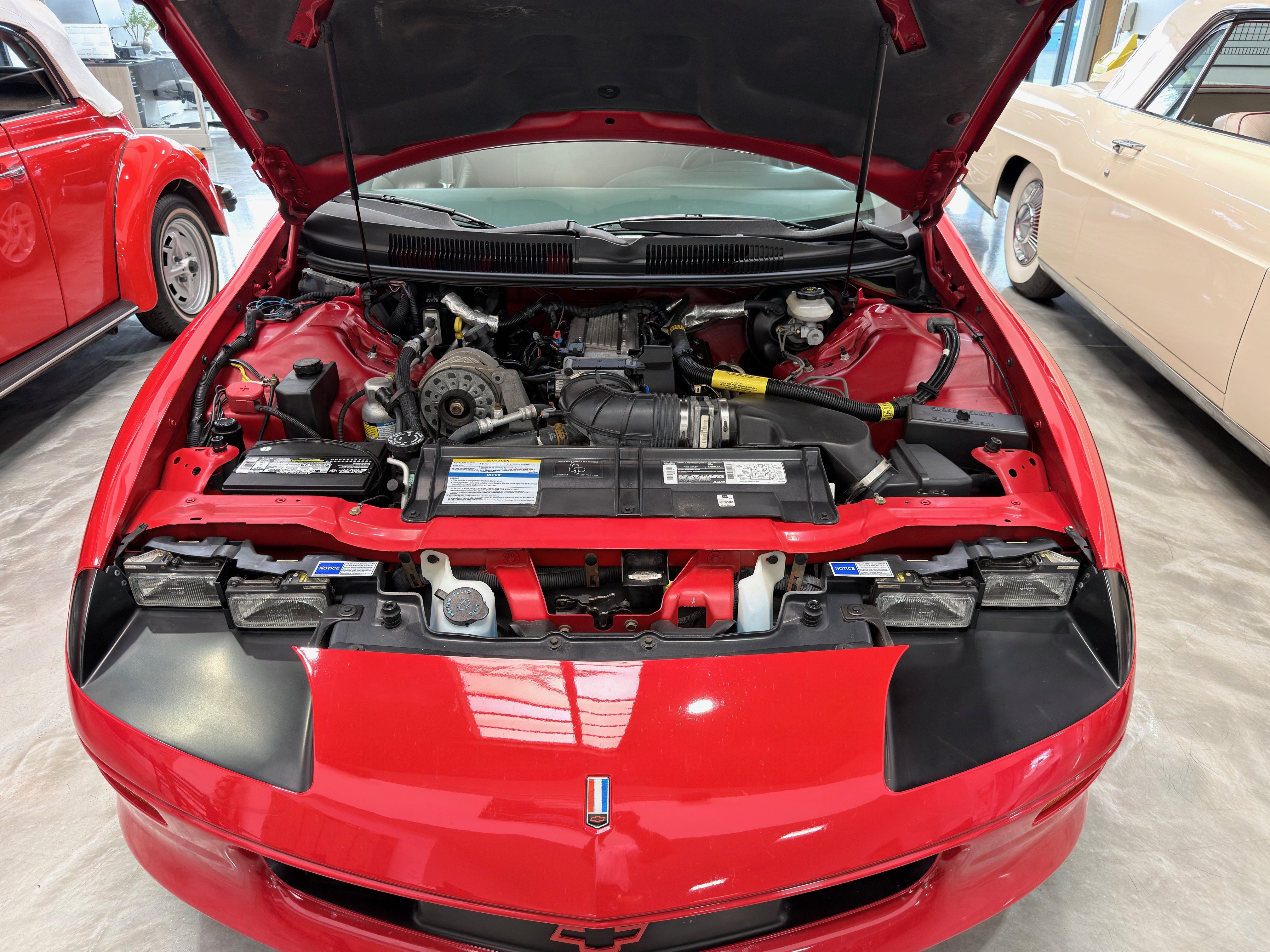 Used 1995 Chevrolet Camaro Z28 RWD image 37