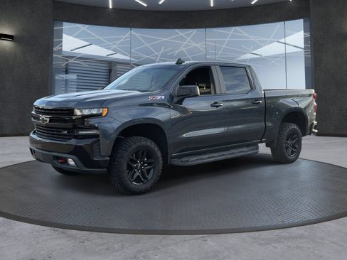 Certified 2020 Chevrolet Silverado 1500 LT Trail Boss AWD/4WD image 2