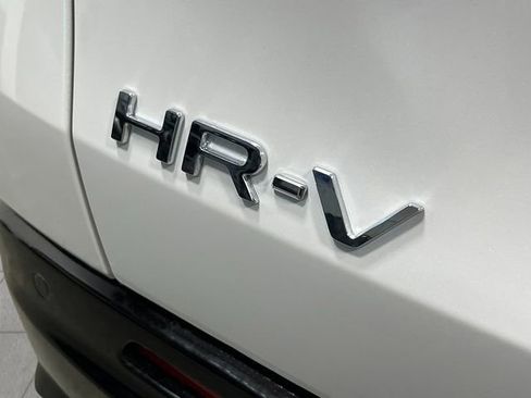 New 2026 Honda HR-V EX-L image 6