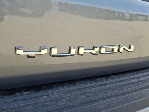New 2026 GMC Yukon XL Elevation image 24