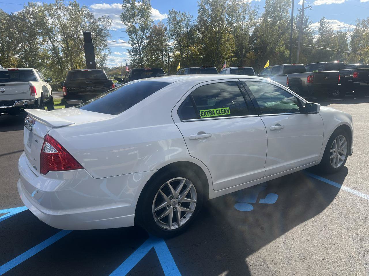 Used 2010 Ford Fusion SEL FWD image 5