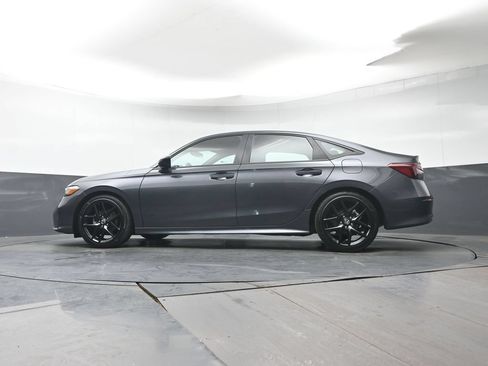 Certified 2025 Honda Civic Sport image 28