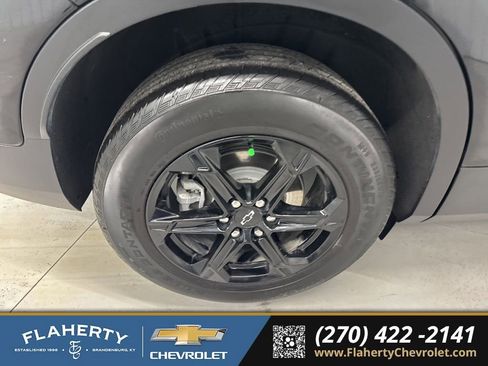 Used 2024 Chevrolet Blazer LT w/ Convenience Package image 17