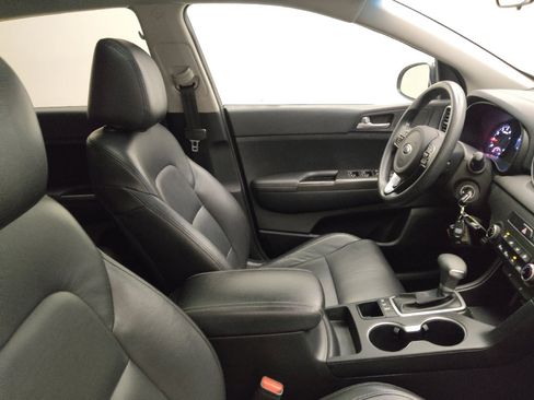 Used 2017 Kia Sportage LX w/ LX Popular Package AWD/4WD image 19