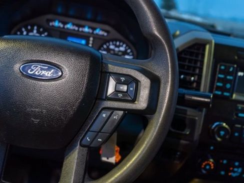 Used 2018 Ford F550 4x4 Crew Cab Super Duty image 13