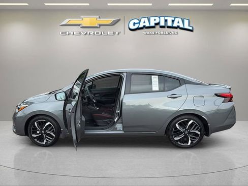 Used 2025 Nissan Versa SR w/ Trunk Package FWD image 9
