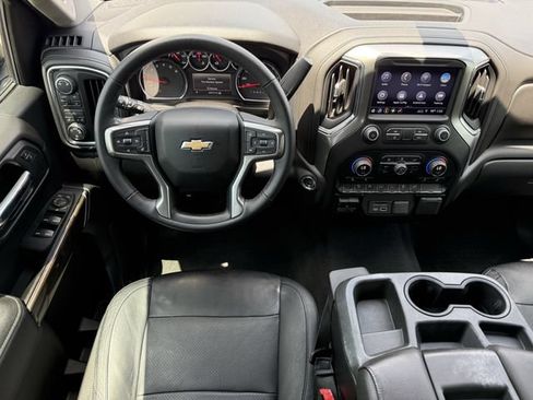 Used 2019 Chevrolet Silverado 1500 LT w/ Texas Edition AWD/4WD image 14