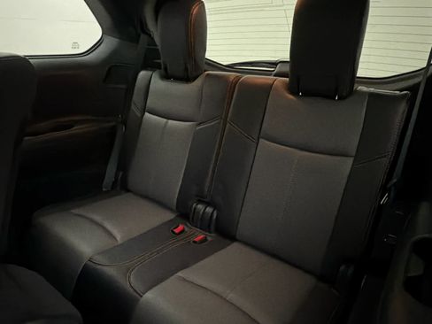 Used 2020 Nissan Pathfinder SL FWD image 17