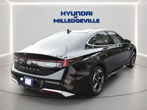 New 2026 Hyundai Sonata SEL FWD image 5